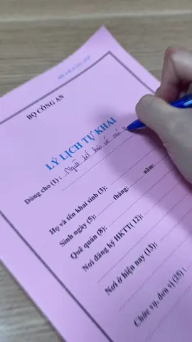 Viết muốn nổi chuột 🫠#congannhandan #lylichtukhai #kethon #fyp #laychongcongan 