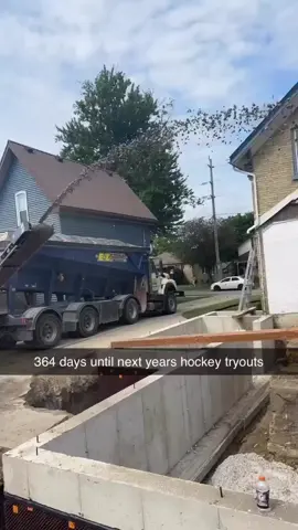 Old School Hockey Training  (century.design.build) ig