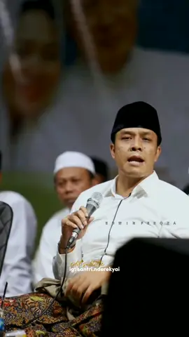 Keutamaan Memandang Wajah Ibu Kita #guskautsarploso #ningjazil #ibu 