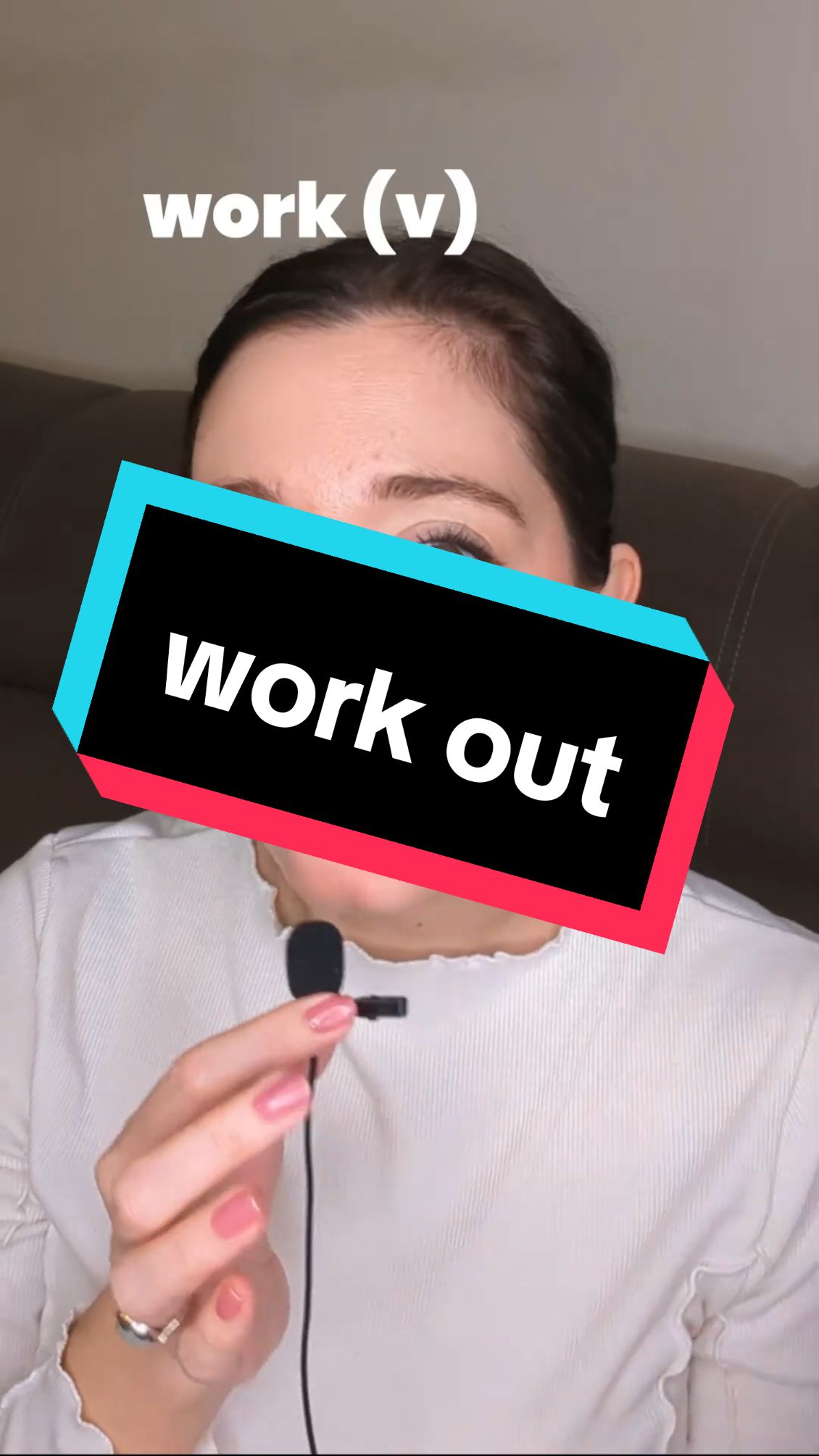 Replying to @aliiito_ Casi terminando con Phrasal Verb July 📜 hoy toca Work Out 👩‍🏫#inglés #aprenderingles #clasesdeingles #profedeinglés 