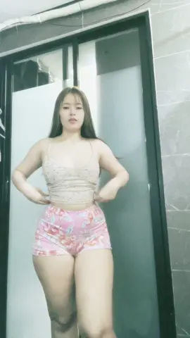 Padaan po haha #fyp #fakebody 