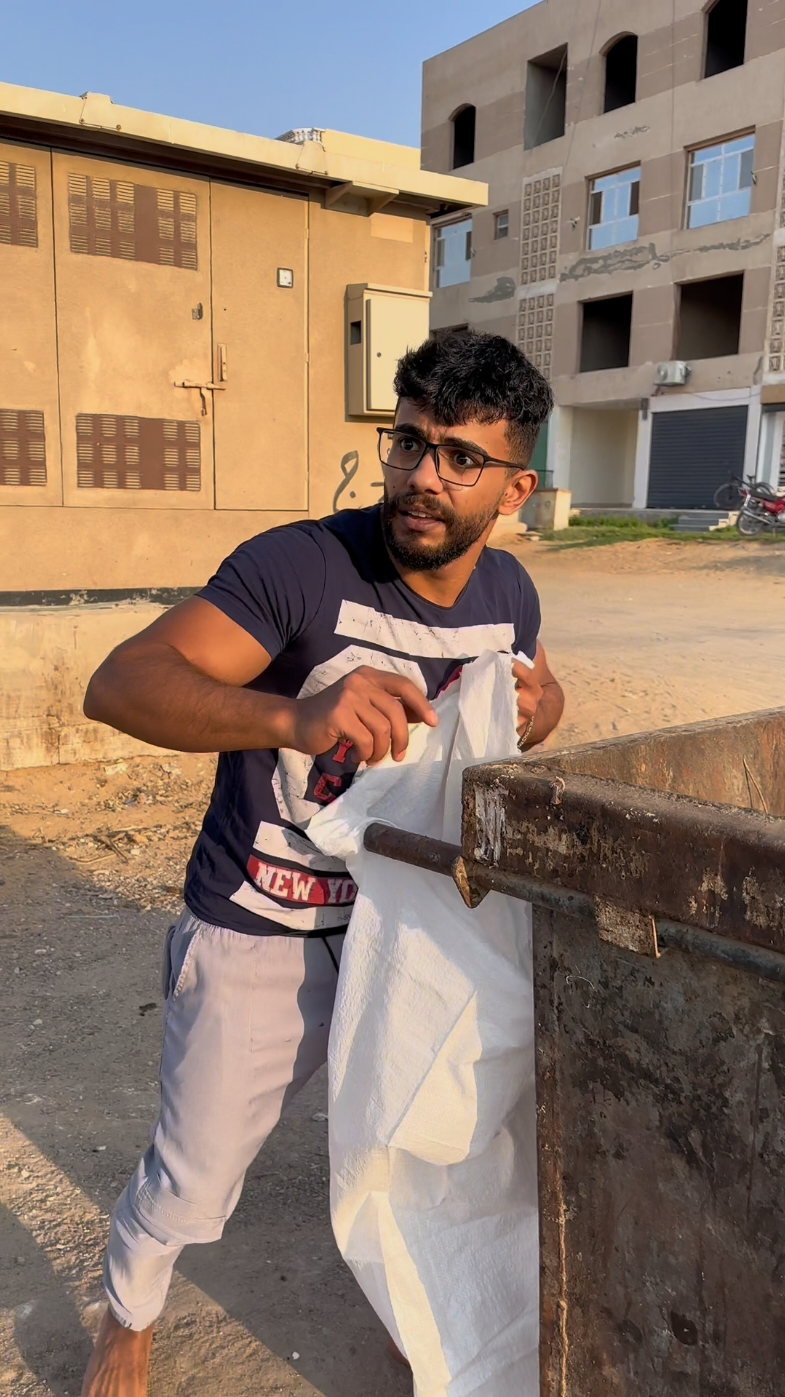الفرق بين الغنى و الفقير العقل 🥲👌🏻 #جيفارا_العلي #اسطنبول #مصر #رامي_موصللي #محمد_ورامي_موصللي #موصللي #اكسبلور #يوتيوب #explore #محمد_و_رامي_موصللي #shorts #محمد_موصللي #tiktok #تيك_توك @رامي موصللي 