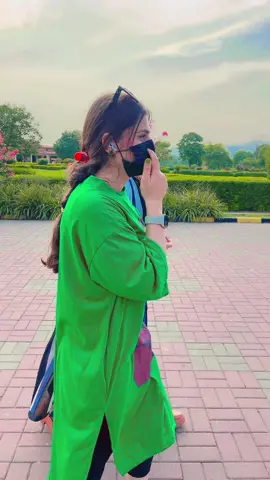 A zama Da zara bulbula💚😂 @Zahra 🎀 Subscribe my youtube channel ( Fizaa vlogs official ) #CapCut #S🤍 #crew07 #SA #foryoupage #crew07up #poshto❤️ #viral #islamabadian #itxmefizaa8 #onthisday #TikTokisLove #fypツ #foryou 