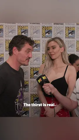 “The thirst is real.” 🔥#PedroPascal and #VanessaKirby chat about #FantasticFour with @joshuahorowitz at #SDCC 