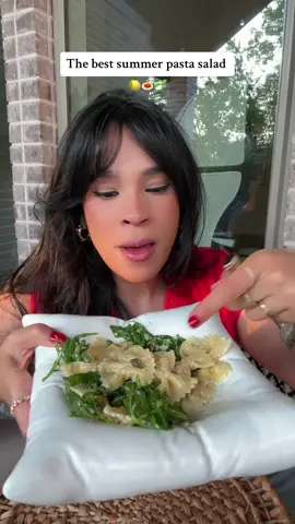 This is the easiest and most delicious summer pasta salad made with lemon and arugula, and a lemon caper vinaigrette! #summerpastasalad #pastasalad #lemonarugalapasta 