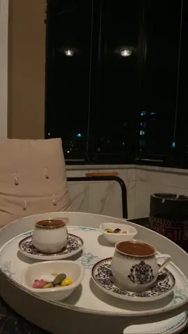 #iyigeceler🌙♫ #tiktokailesi #gecestoryleri #takipetmeyiunutmayın #keşfetbeniöneçıkar #beğen #kahvesunumu #gecesohbeti 