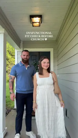 To be fair it was pretty early 😅 #fitcheck #sundayoutfit #churchoutfits #marriedcouple #marriedlife 