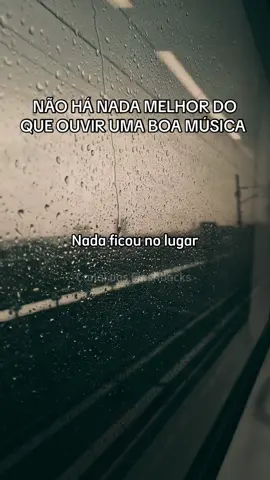 De 1992, a música “Mentiras” da Adriana Calcanhotto, é um clássico da MPB.  #Flashback  #anos90  #tipografia  #traducao  #letrademusica  #mpb  #musicasantigas 