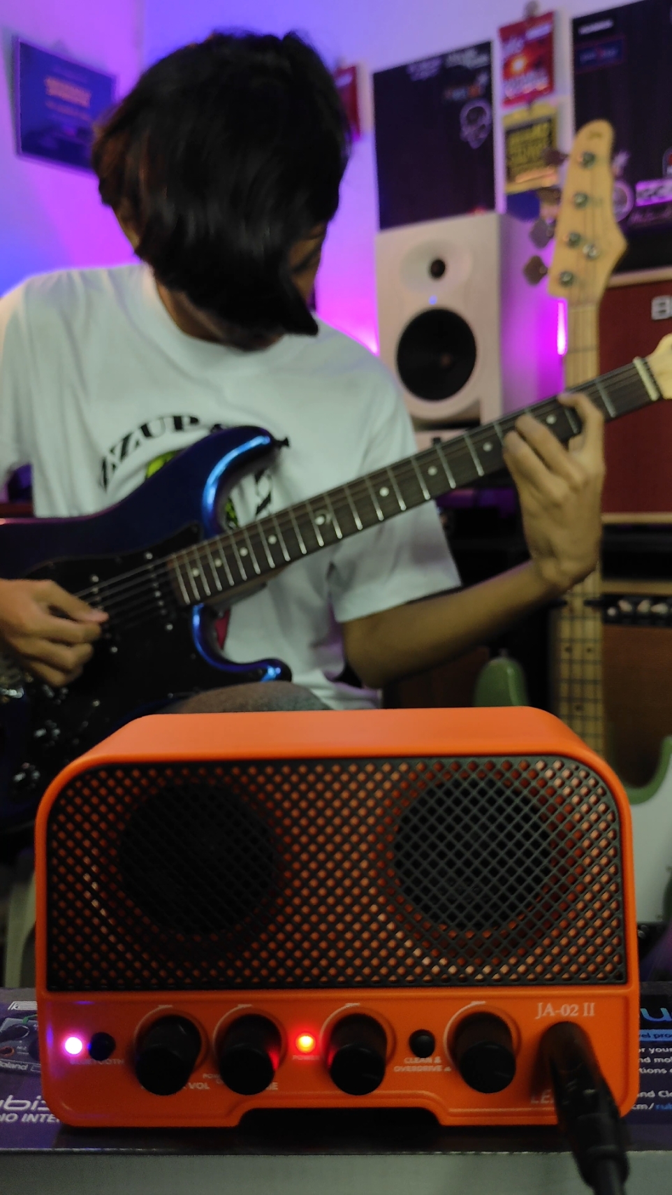 LEKATO Mini Guitar Ampifier JA-02 II. #lekato #lekatominiamp #lekatoguitaramp #fyp #fypシ #fypシ゚viral #fypage #foryoupage #viral #guitar #guitartok 