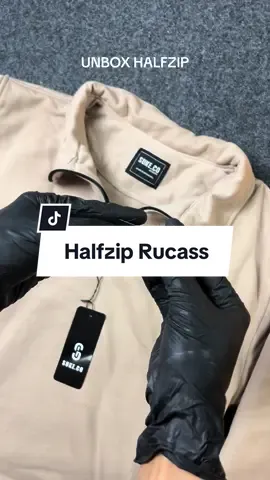Half zip rucass under 100 rbuan aja ni guys, try on gak nih 😅 #halfzipper #outfitcowo #sukeco #freesample 