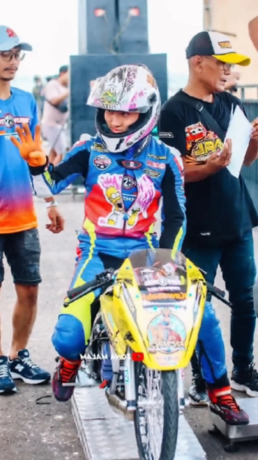 Meski dlm Balap Resmi, ini Tontonan Mahall dan Seru Dr Joki