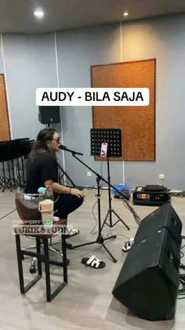 #audyitem #bilasaja #tukikstudio #rehearsalstudiotebet #recordingstudiotebet #studiomusik #studiomusik #tebettimur #studiomusikjakarta #jaksel #audy 