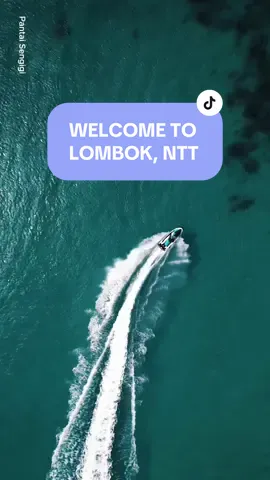 Selalu dibuat jatuh cinta dengan keindahan Pulau Lombok 💙🫶🏼 #lombok #rinjani 