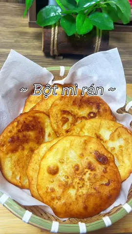 Trời mưa nhớ món bột mì rán tuổi thơ. #monngonmoingay #ancungtiktok #xuhuong 