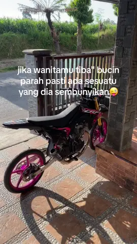hati-hati wirrr🤣 #surex #supermoto #supermotoherex 