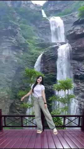 Ghép Cảnh Suối#CapCut #xh #xhtiktok #ghepanh #canhdep #nhachay 
