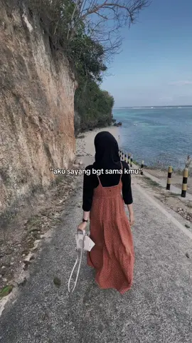 jangan mau di begoin sama cinta lagi ya dek ya