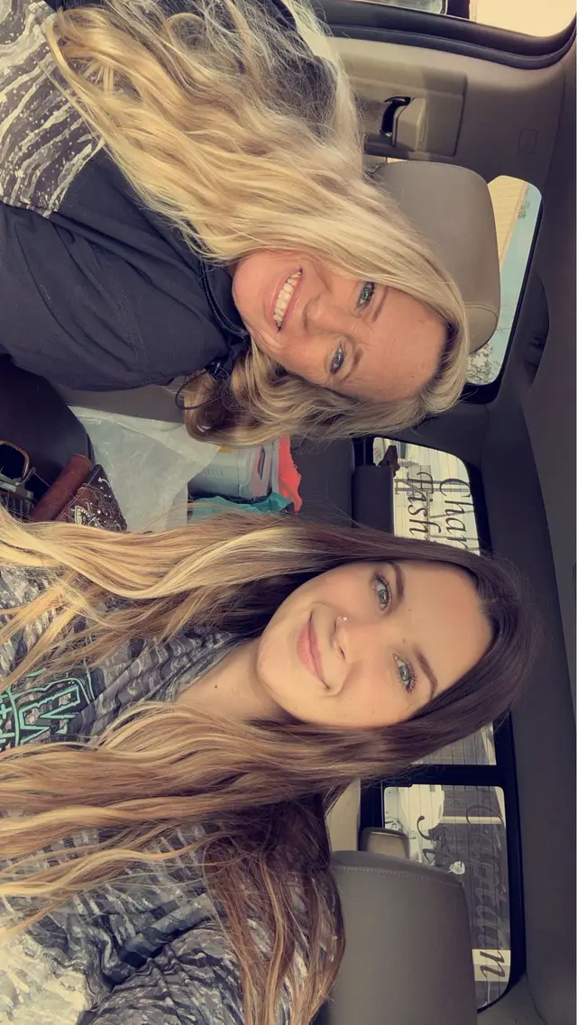 everyone wish @Captain Stacy a happy birthday!!! she is the best momma in the entire world and i could not get through life without her. she is my biggest blessing. I cant even put into words how much i love and appreciate her. So yall help me out by trying to make this birthday as special as possible. If anyone wants her amazon birthday list please let me know, i know someone asked and now i can’t remember. happy birtbday mommy i love you so muchh!!!!!!! 