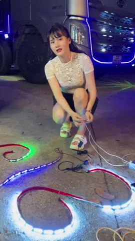 Led mũi tên 7 màu !