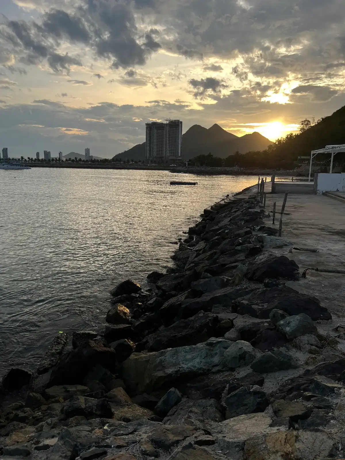 Biển🌊#nhacnaychillphet #nhatrang #fyp #fypシ #sadstory #sad #xuhuong #xuhuongtiktok #luv 