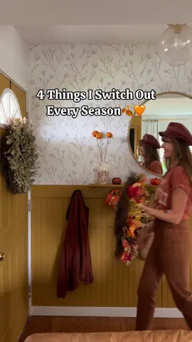 lots of quick and easy seasonal swaps! What are some you do? #codeorange #DIY #seasonaldecor #autumnaesthetic #cozyautumn 