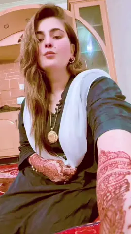#🖤