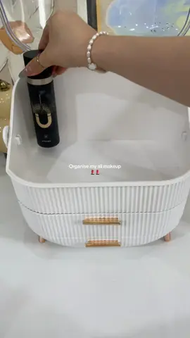 It’s so large capacity storage box #uk #amazonfinds #fyp #tiktokfinds #trending #tiktokmademebuyit #goodthing #homehacks #girls 