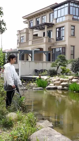 You can wash your car anytime, anywhere.#ViralBeauty 