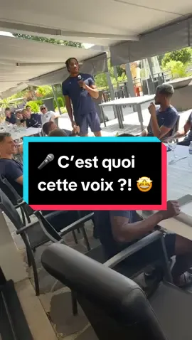 🎤 La plus belle voix canadienne après Céliiiiiiiiine 🤩 #sportstiktok #TeamAJA #canadian #canada 