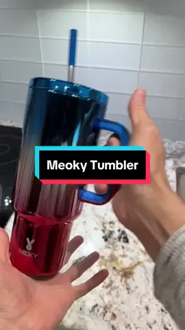 Enjoy your favorite drinks on the go with these leak proof tumblers. #tumbler #drinkware #stayhydrated #onthego #mug #tiktokshop