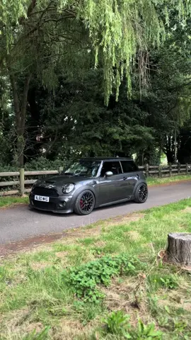 #mini #r56 #jcw #johncooperworks #hatch #fyp #tiktok #cars #carsoftiktok #minijcw #bucketseats #apcoilovers 