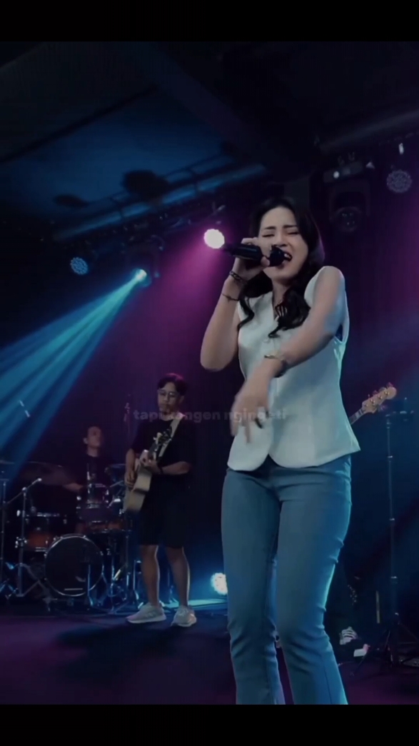 SIGAR - Sasya Arkhisna  ... #sigar #sasyaarkhisna #dennycaknan #dcmusic #cover #pokok_aplod #fyp #fypシ #fypシ゚viral #fypage #fyppppppppppppppppppppppp #samusic #dangdut #ambyar .