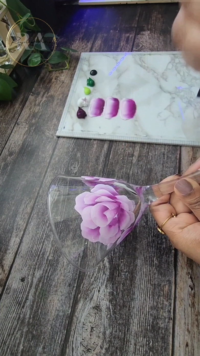 Beautiful Brush Strokes 🟡 roses wine glass #fyp #foryoupage #flowergirl #brushchallenge #roses 