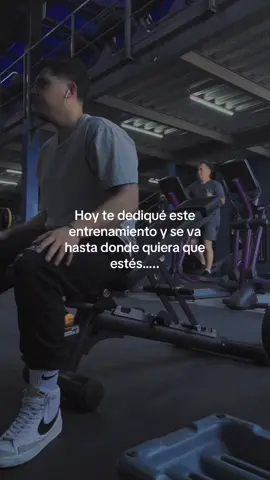 un mes de la partida de mi segundo papá y dueles aunque no lo demuestre te honrare en cada momento y llevare tu recuerdo a la gloria 🧠💪🏻#CapCut #gym #GymTok #focus #gymmotivation #falloemocional #fallogym #gym #dueles #teextraño 