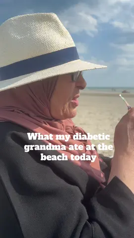 What my diabetic grandma ate at the beach today. #morocco #larache #tanger #diabetes #fyp #fypage #humour #funny #grandma #beachday #moroccobeach 