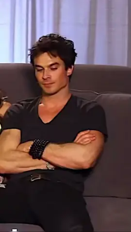 seductive eyes? 🫠  #iansomerholder #damonsalvatore #salvatore #tvd #viral #fypシ゚viral #viralvideo #crush #tvdedits #eyes #fyp 