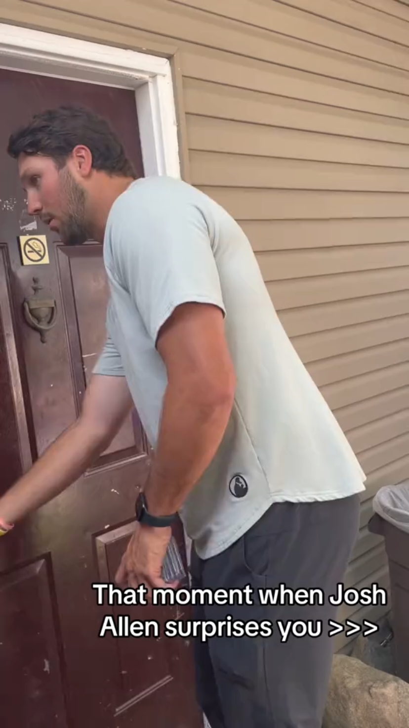 One year ago, we worked alongside @PLB Sports & Entertainment to surprise four deserving children with the best surprise of all -- a private visit from @Josh Allen 🏈 We talked all about their hopes and dreams prior to the QB star walking in. Gracie -- who is seen in the video shouting out in excitement -- broke down in tears prior to this moment because when talking about her health journey, she credited her survival against #childhoodcancer to her sister, who gave her a lifesaving bone marrow transplant 🥹  We will never forget this day! Much love to the four warriors in the video including: 🤍 Chase 🤍 Elliye 🤍 Gracie  🤍 Heath #HopeRises #BillsMafia #buffalobills #heartwarming #joshallen #goodvibesonly