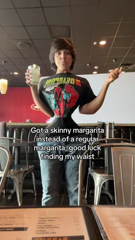 Watching my figure 🤭 #fyp #foryou #viral #skinny #margarita 