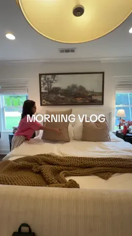 HAPPY MONDAY🩷🌺💫one week til school starts🥹🫶🏼soaking in summer break! Ilysm!! #momoffour #motherhood #MomsofTikTok #morningvlog #morningschedule #fypviral 