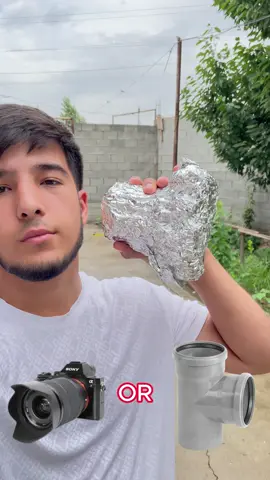What do you think is in the foil ? #satisfying #satisfyingvideo #experiment