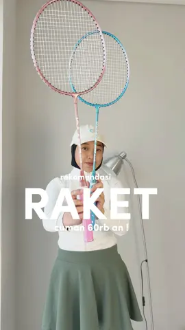 Raket badminton cuman 60rb an ! Udah dpet tas, 2 pcs raket, dan 3 kok. Bahannya juga full alumunium. Highly recommended buat badminton pemula ✨🤏🏻 #raket #badminton #raketbadminton #badmintonracket #racket #raketbadmintonmurah #olahragatiktok #wibgajian 