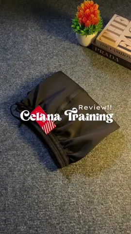Aaa cakep kali celana training ini, auto jadi rajin olahraga nih pake ini ✨🥰 yg mau samaan 🔆 L!nkk !n B!0 nvmb - 201 ya beb 🤗 . #celanatraining #trainingwanita #celanaolahraga #celanamurah #trainingolahraga #celana 