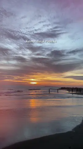 Hati ini sakit karenamu🤣#liriklagu #arief #cintakukauanggapdebu #storyliriklagu #CapCut  