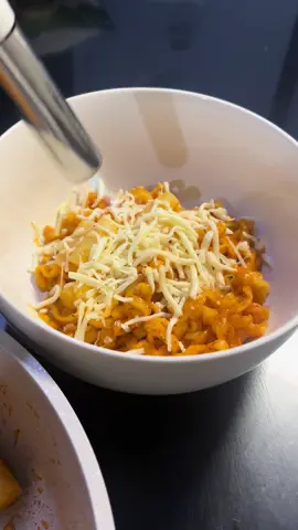 Melting cheese using torch gun..first time ko lang kaya mejo natatakot pa..heheh.. #blowtorch #butanegas #flamegun #flametorch #torchgun #fyp #fypシ #fypシ゚viral #EspecialistasEmPontos 