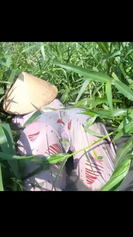 Bắt cá rất mệt #gaixinh #batca #gaimientay #xuhuong #trending 