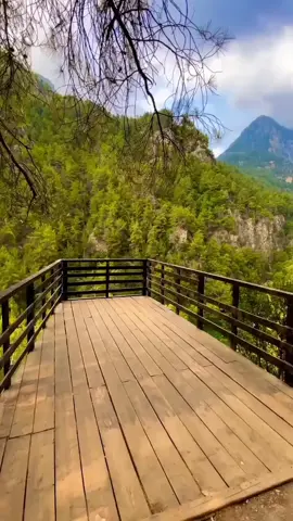 شوان كسروان يحشوش #🇱🇧 #labnan #تصويري📸 #fyp #ترندات_تيك #waelhomse1 #لايك__explore___ #اكسبلورexplore #مناظر_طبيعيه #نهر #foryou #fyp #مين_بيعرف_وين_هالمكان💕 #labnanكسروان 