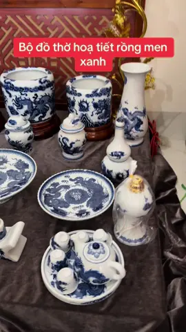 Bộ đồ thờ hoạ tiết rồng men xanh ban thần tài, gia tiên