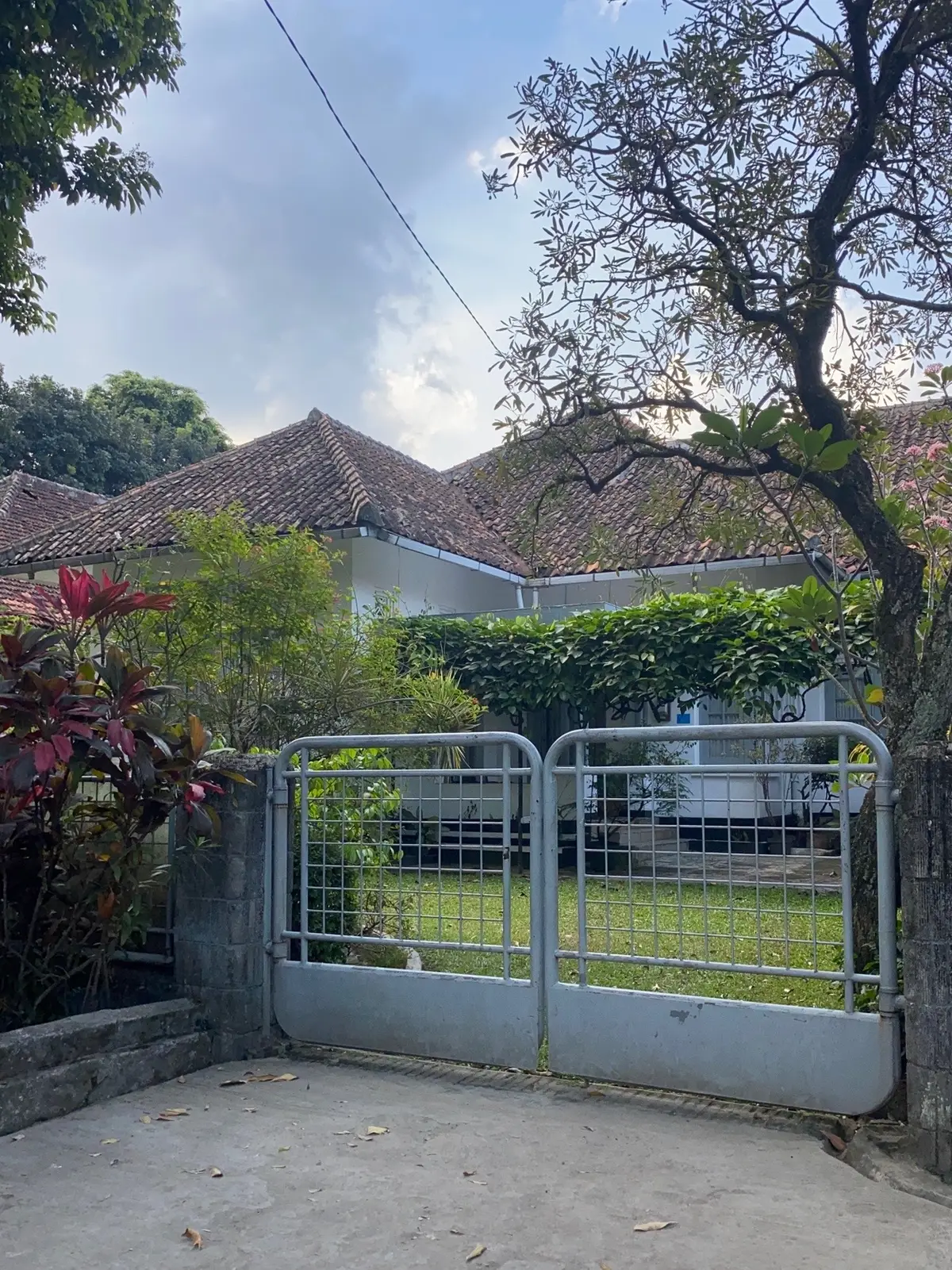 skrg sudah dilarang utk foto🥺 #milea #mileadilan #rumahmilea #bandung 