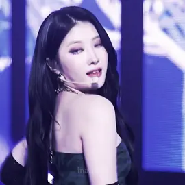 #CHAEIN | need that🕺#purplekiss #plory #edit #kpopfyp #fyp #purki #plory__pk #purplekissedit #chaeinedit #kpopedit #kpop 