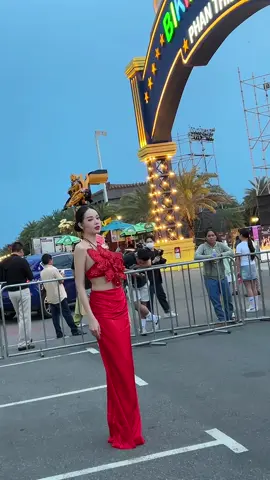 Hoa hậu Thanh Thuỷ đã có mặt tại sân khấu National Costume quảng trường Bikini Beach NovaWorld Phan Thiet  #MissGrandVietNam #MissGrandVietNam2024 #NovaWorld #NovaWorldPhanThiet 